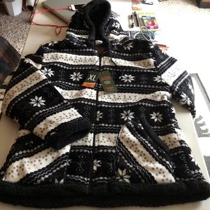 Brand new with tags Trail Crest jacket.